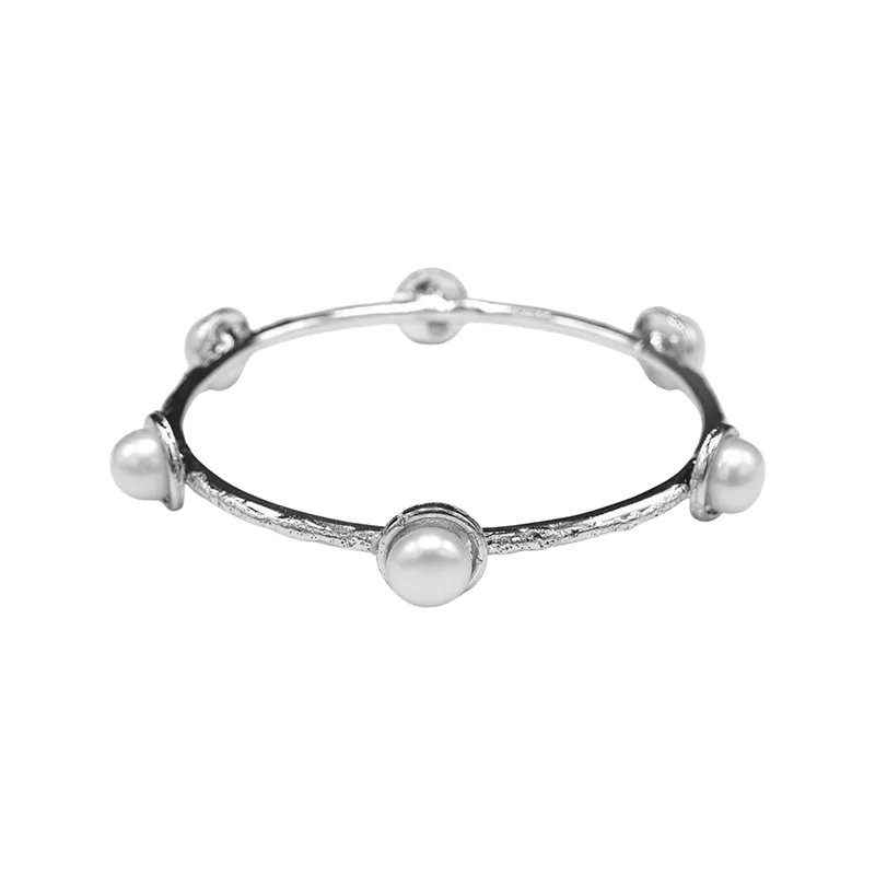 227-01-S | HAMMERED SILVER BANGLE W/ 6 ( 9 MM) PEARLS