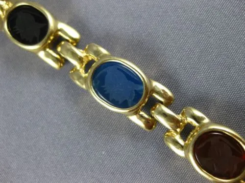 ESTATE AAA MULTI COLOR AGATE & ONYX 14KT YELLOW GOLD 3D ETCHED PANTHER BRACELET