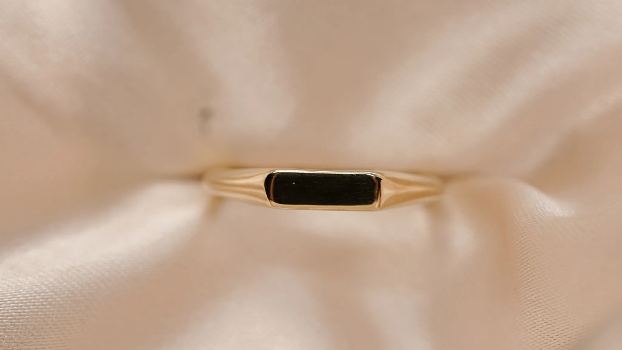 FLOR DOUBLE SIGNET RING