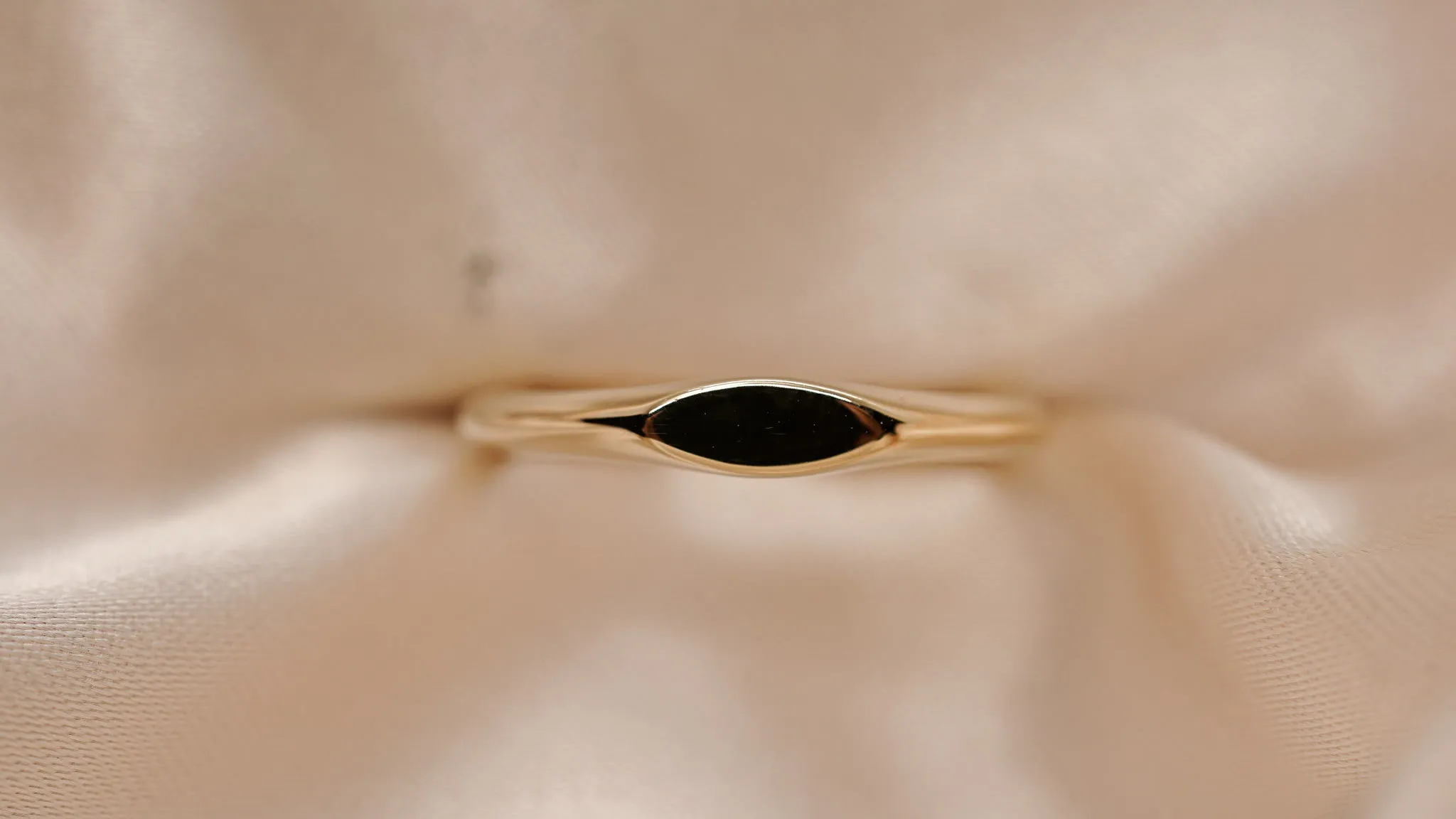 FLOR DOUBLE SIGNET RING