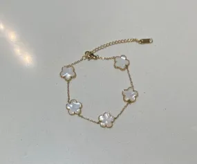 Flower Mother of Pearl Bracelet