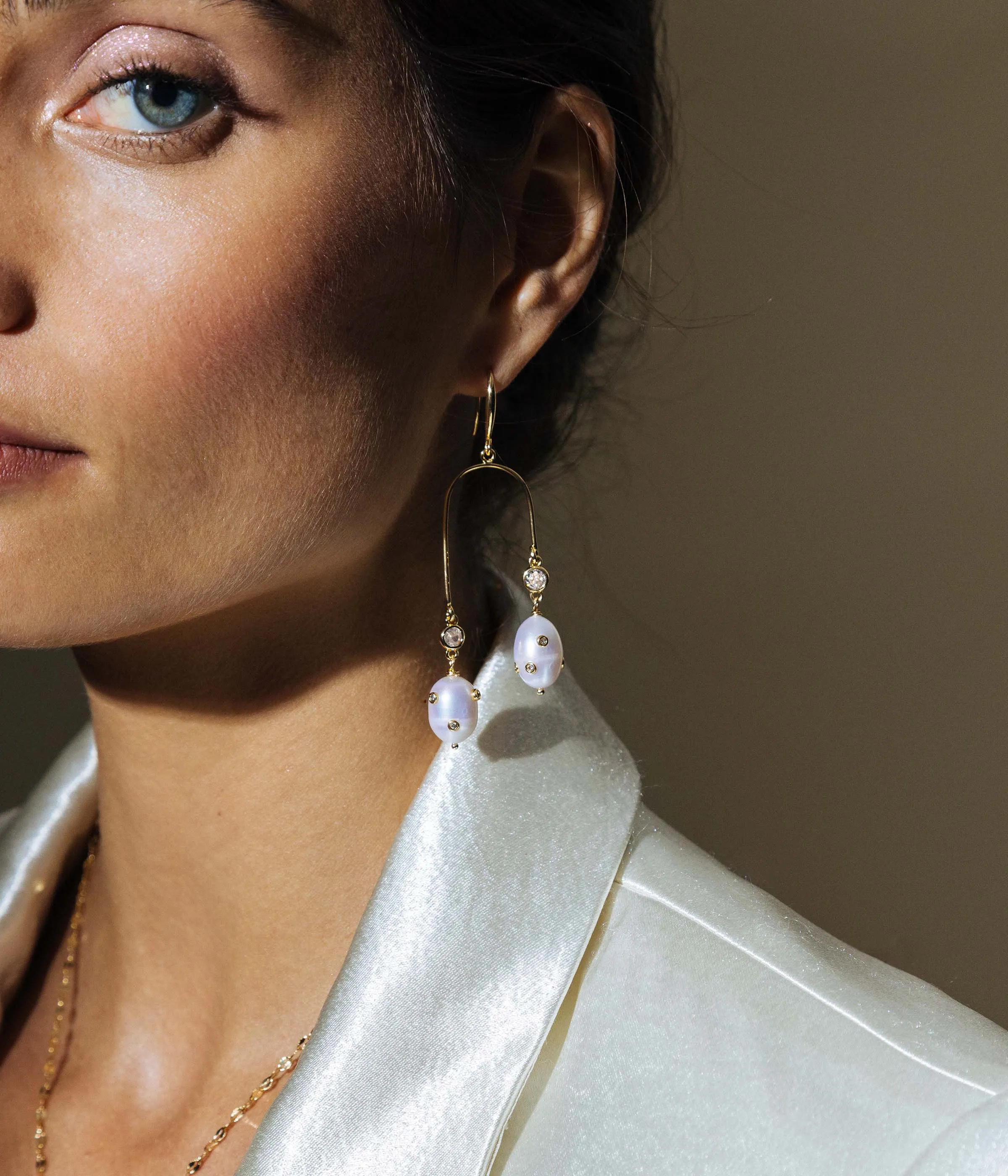 Geneva Pearl Statement Earrings