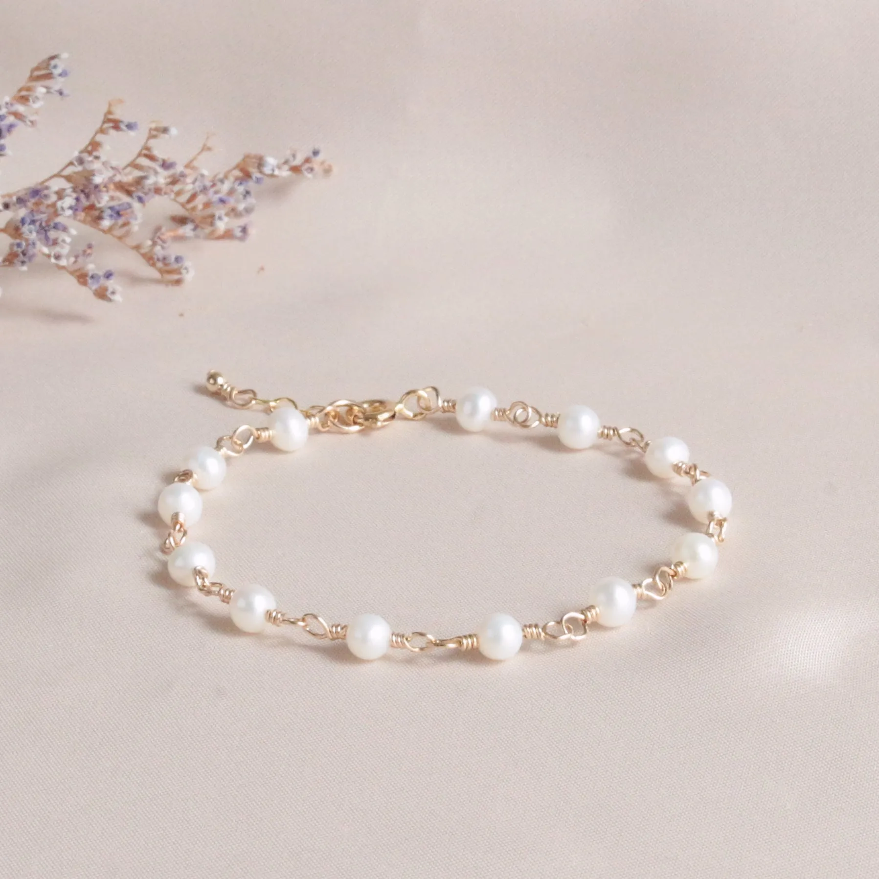 Gold and Freshwater Pearl Bracelet