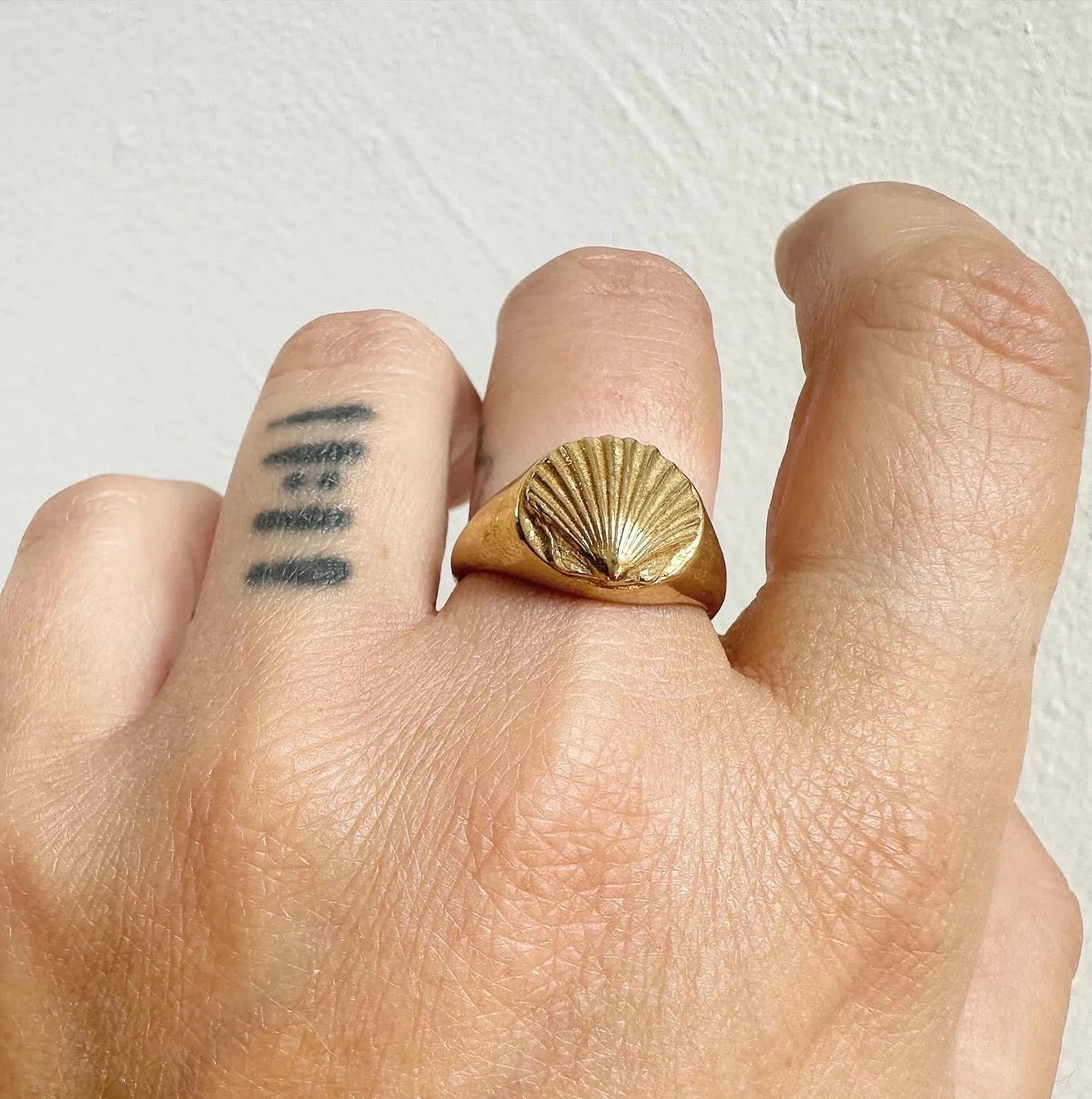 Scallop Shell Signet