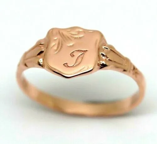 Size T1/2, 9ct 9kt Yellow, Rose or White Gold Shield Signet Ring   Engraving of one initial