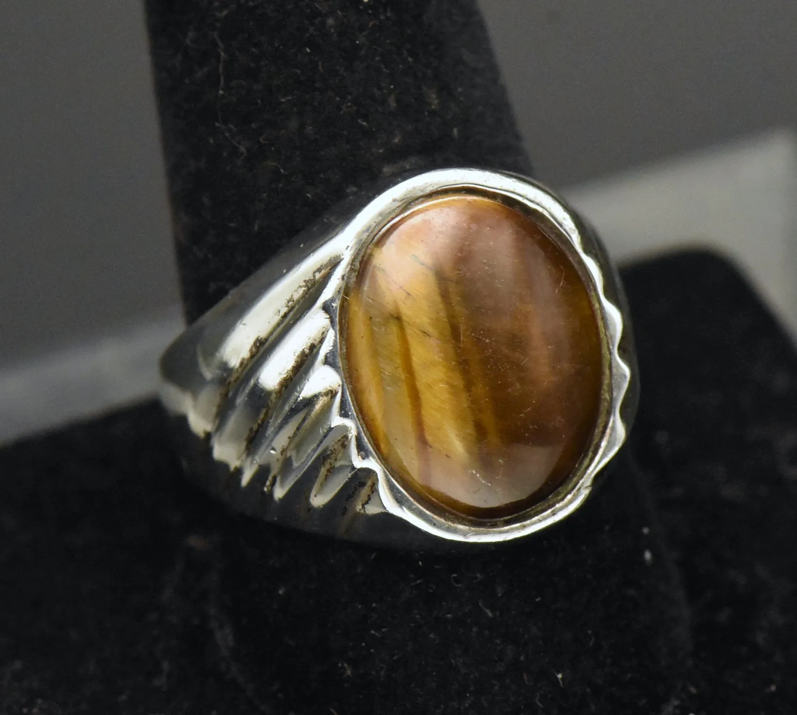 Vintage Artisan Sterling Silver Tiger's Eye Signet Ring - Size 10