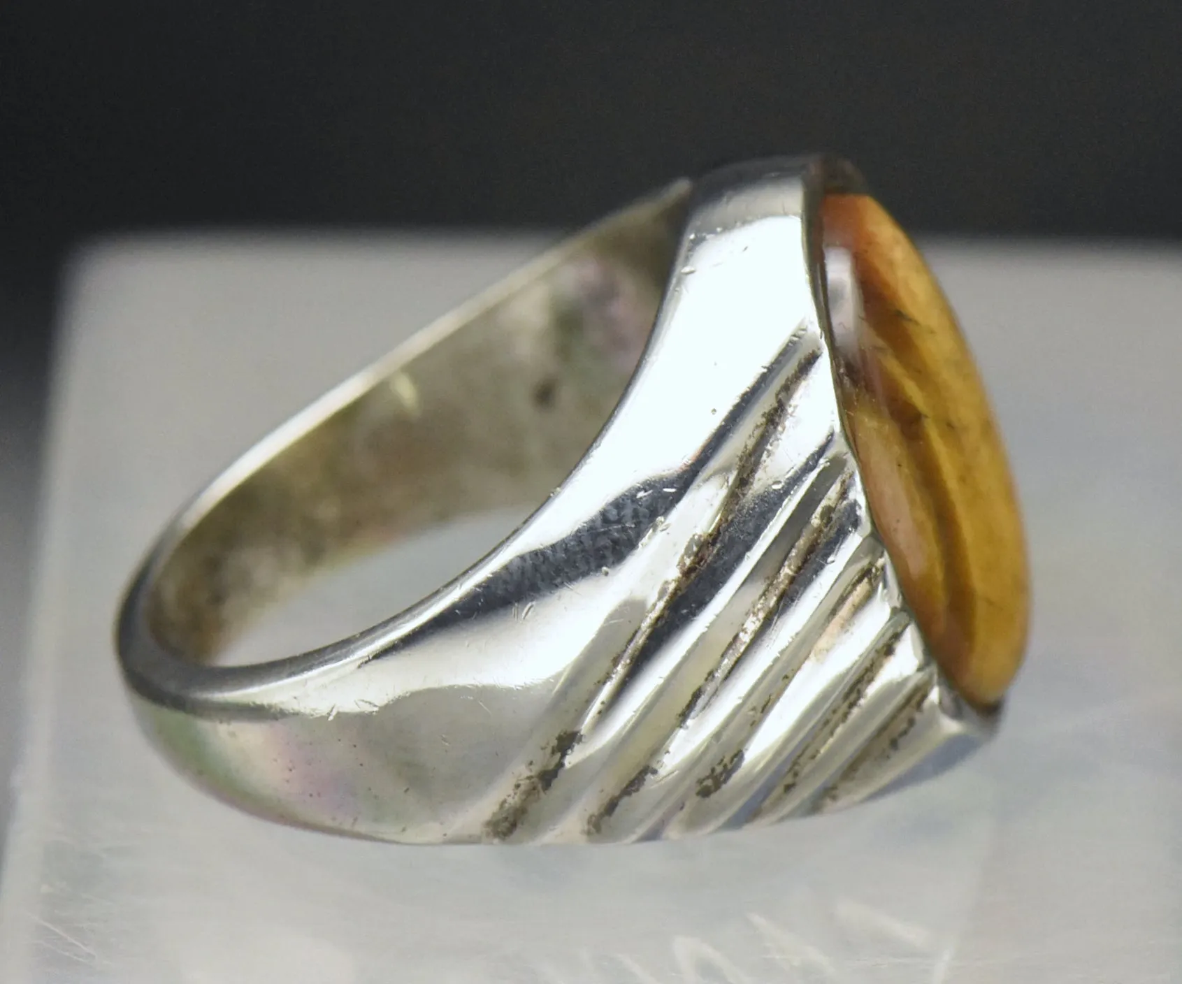 Vintage Artisan Sterling Silver Tiger's Eye Signet Ring - Size 10